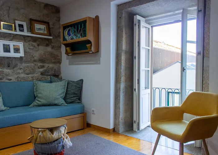 Orm Santana Apartment